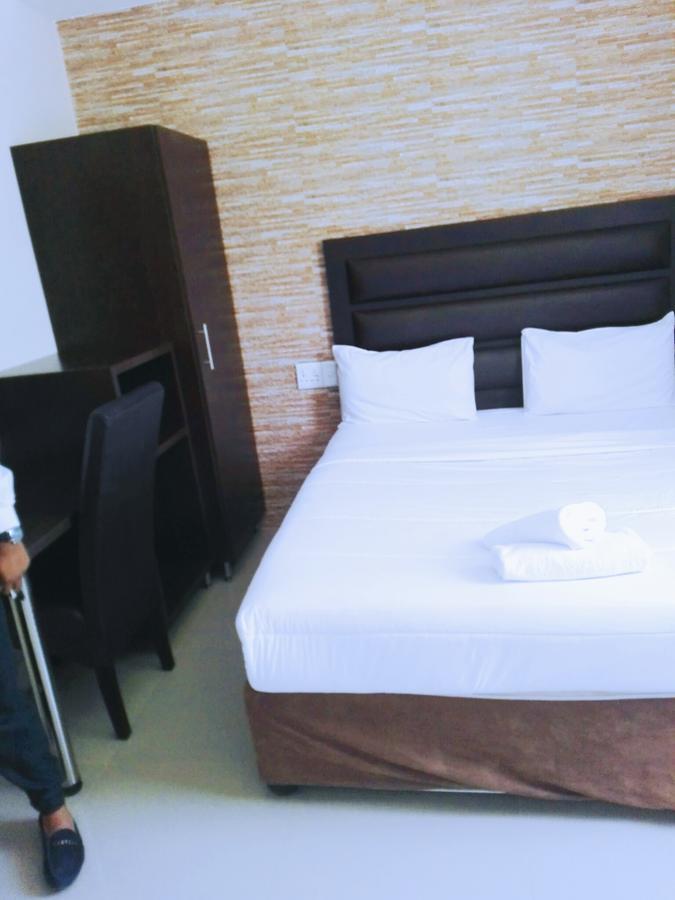 Bayside Hotel Pinetown New Germany Екстериор снимка